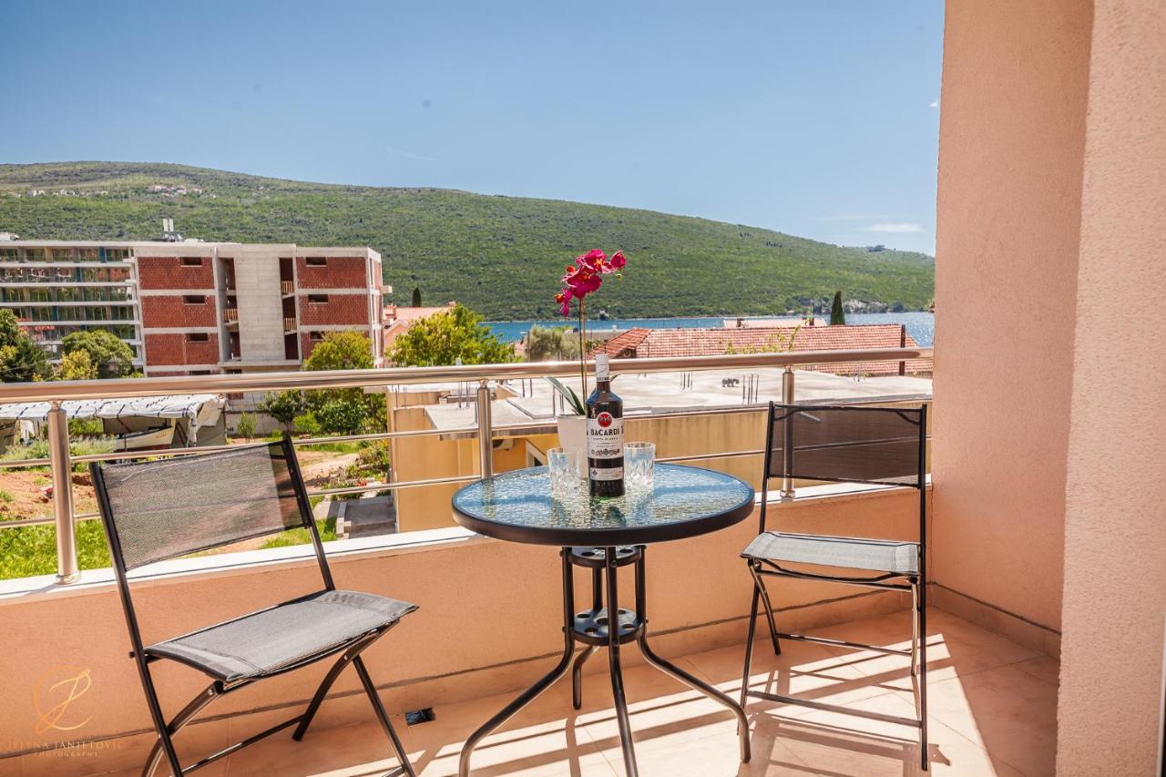 Apartments Ruzmarin Herceg Novi Exteriér fotografie