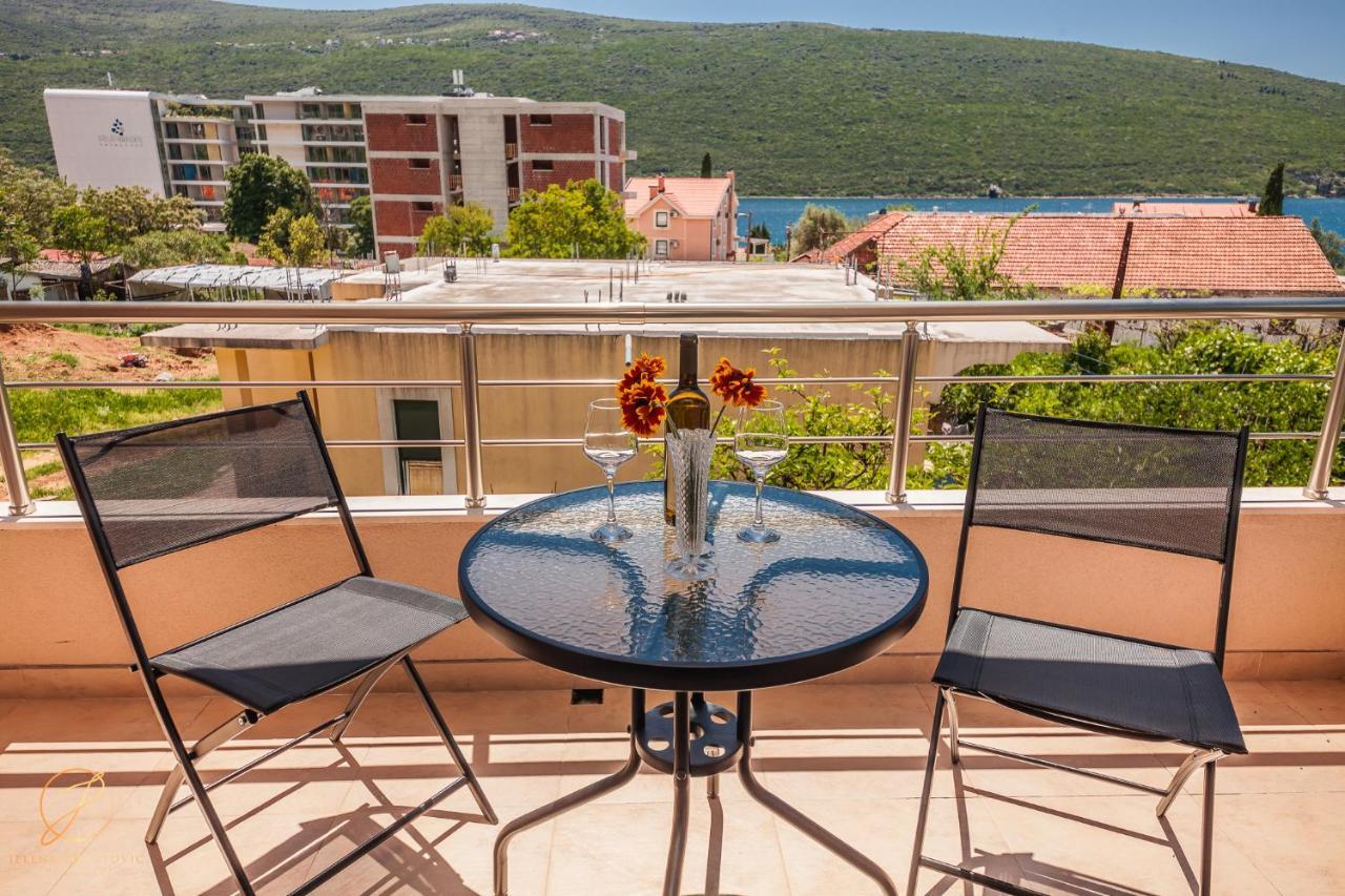 Apartments Ruzmarin Herceg Novi Exteriér fotografie
